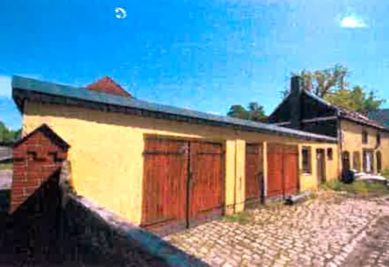 Ehemaliger Dreiseitenhof in Neuruppin OT Nietwerder — Bild 2