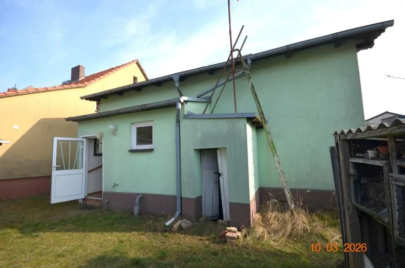 Einfamilienhaus mit Nebengebäuden in Löwenberger Land OT Nassenheide