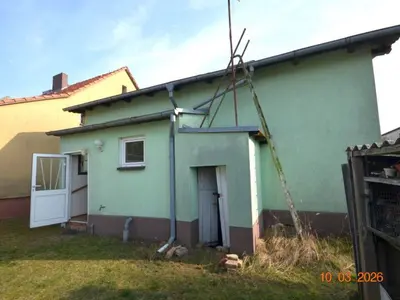 Einfamilienhaus mit Nebengebäuden in Löwenberger Land OT Nassenheide