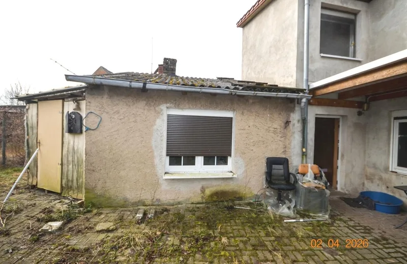 Einfamilienhaus (Doppelhaushälfte) mit Nebengebäuden in Sonnenberg OT Schulzendorf — Bild 2