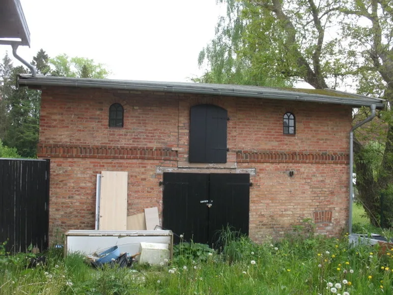 Zweifamilienwohnhaus mit Garage/Stall in Schönwalde am Bungsberg