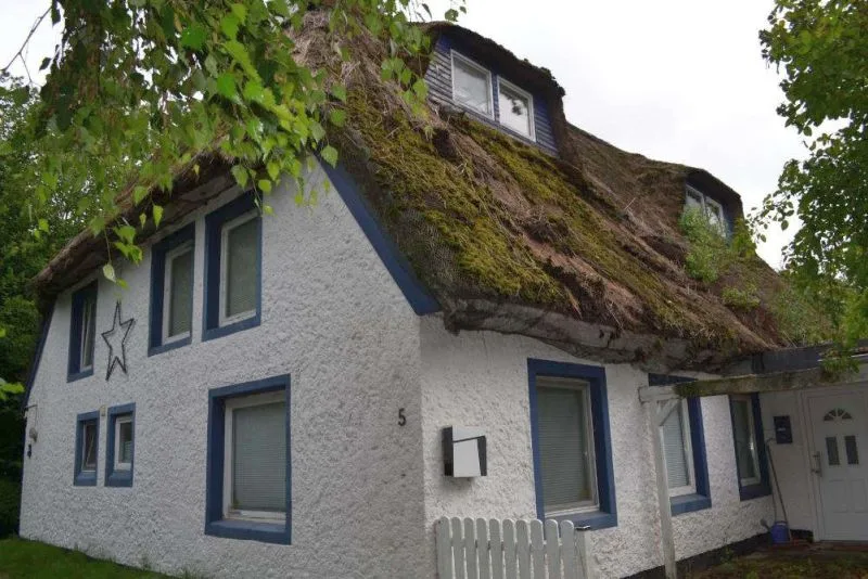 Zweifamilienhaus mit Einliegerwohnung im Spitzboden in Pohnsdorf — Bild 2