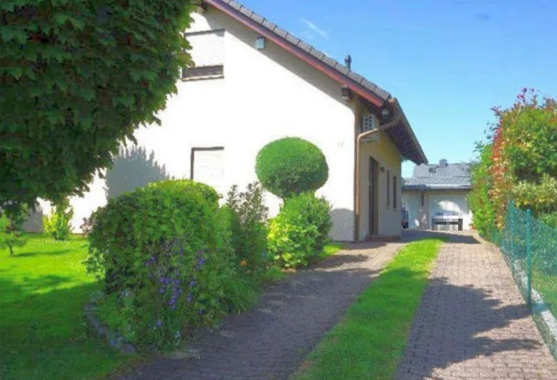 Einfamilienhaus mit Doppelgarage in Barleben — Bild 2