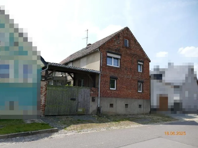 Ein-/Zweifamilienhaus mit Scheune und Schuppen in Ingersleben OT Eimersleben — Bild 2