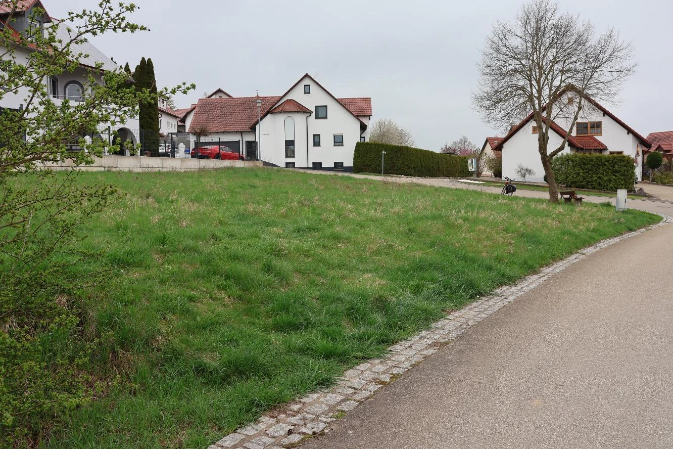 Unbebautes Wohnbaugrundstück in Hainsfarth