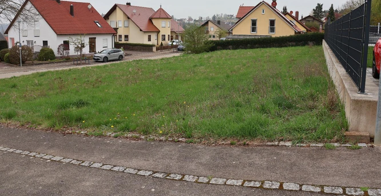 Unbebautes Wohnbaugrundstück in Hainsfarth — Bild 2