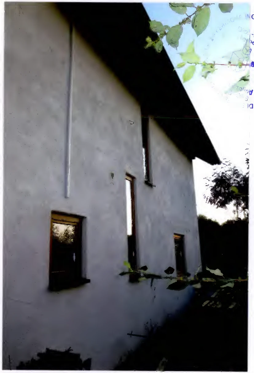 Einfamilienwohnhaus mit Doppelgarage, Hofraum und Garten in Neuötting — Bild 2