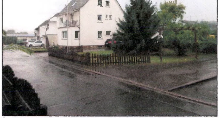 Grundstück mit baulichen Anlagen in Rhens — Bild 2