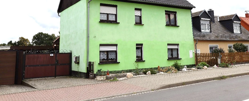Zweifamilienhaus in Zeulenroda-Triebes