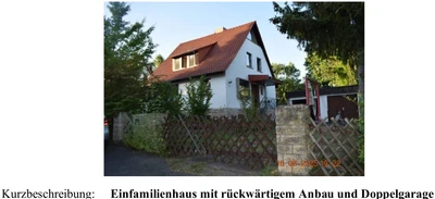 Einfamilienhaus, mit rückwärtigem Wintergarten, sowie einer halben Doppelgarage in Erfurt
