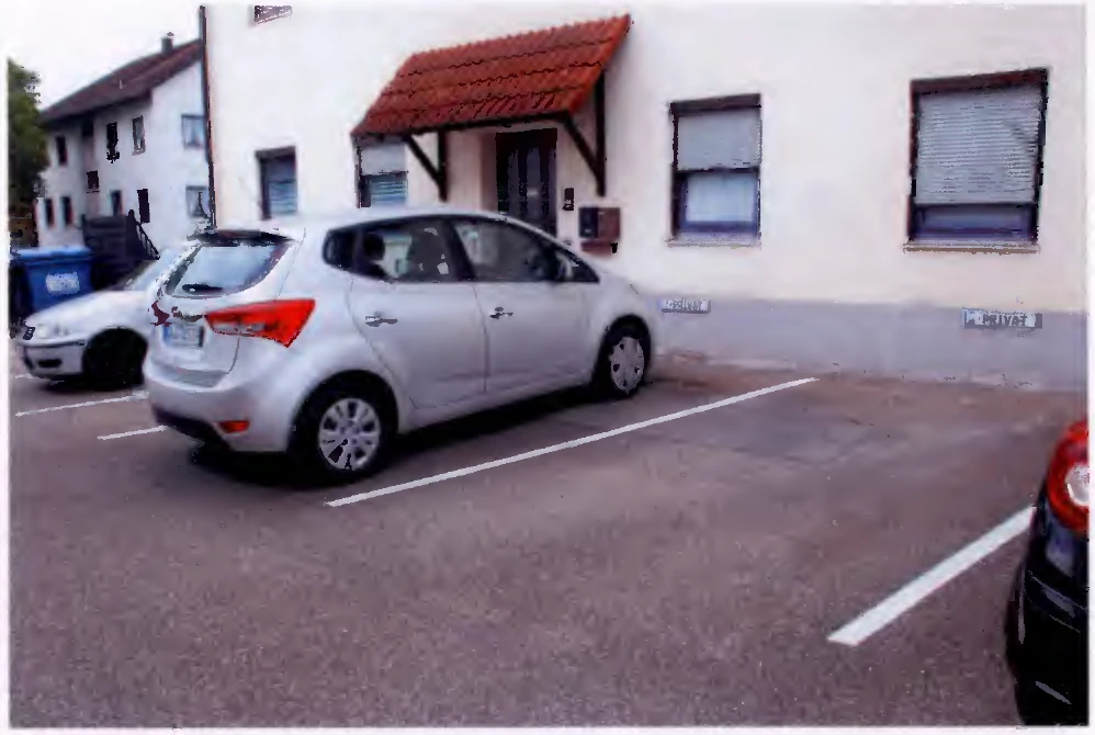 Eigentumswohnung (3 bis 4 Zimmer) in Hausen — Bild 3