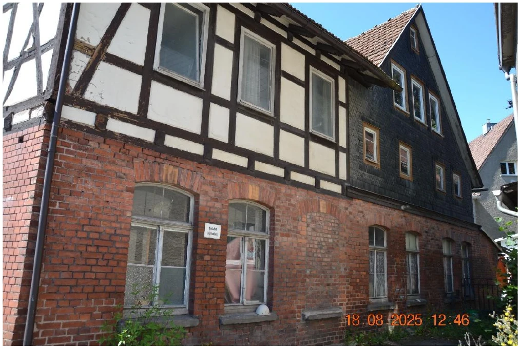 Mehrfamilienhaus in Sonneberg — Bild 2