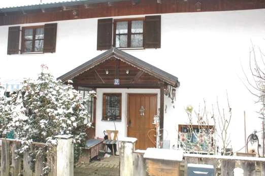 WEG-Miteigentumsanteil, 2 Wohneinheiten in Bad Endorf