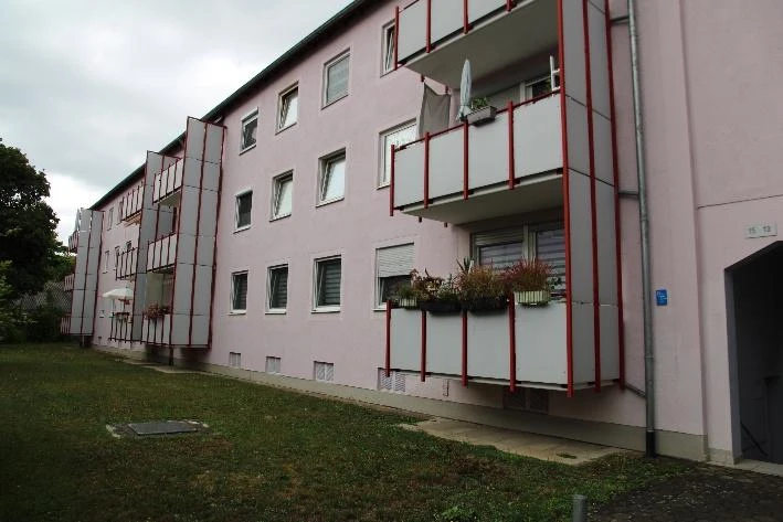 Eigentumswohnung (1 bis 2 Zimmer) in Neuß — Bild 3