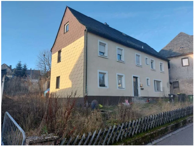 Einfamilienwohnhaus mit Garage in Geroldsgrün — Bild 2