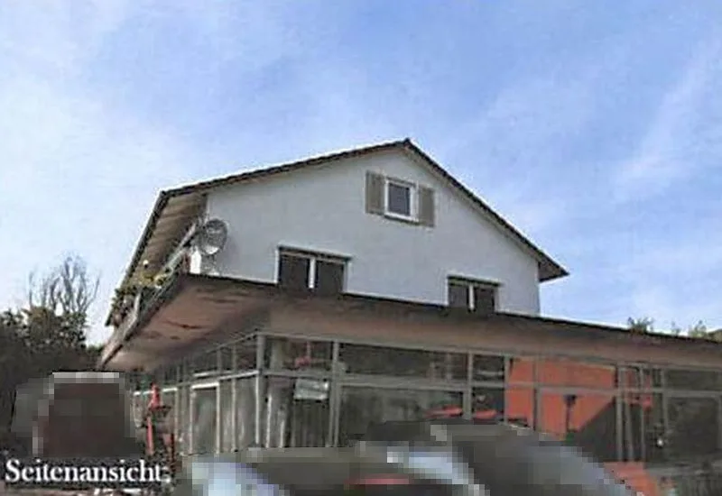 Wohn-/Geschäftshaus mit 2 Garagen in Hohenhaslach — Bild 2